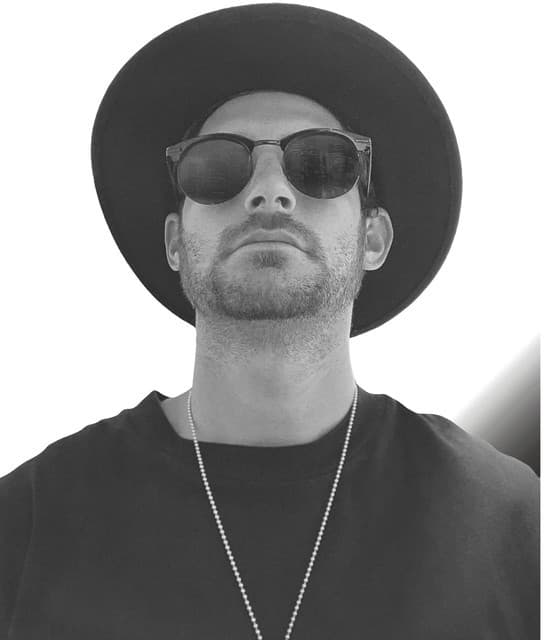 PÖ DJ set