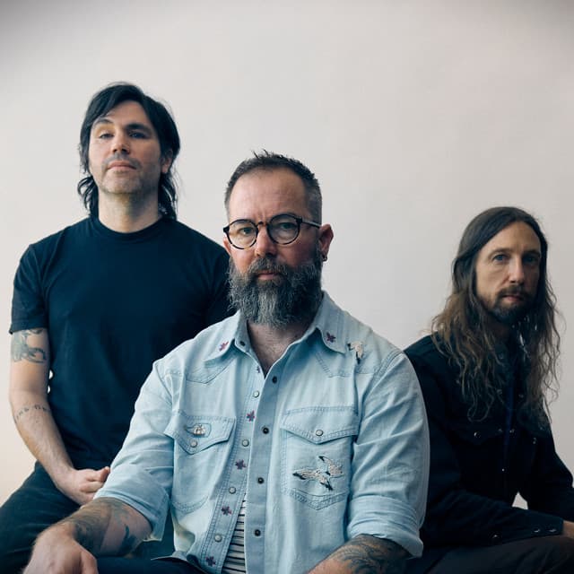 RUSSIAN CIRCLES